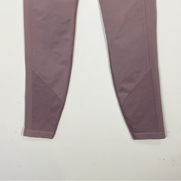 LULULEMON Ebb to Street Legging Frosted Mulberry 10 - Picture 9 of 10